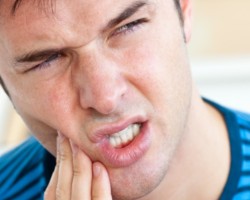 Домашен лек цери зъбобол за минути
