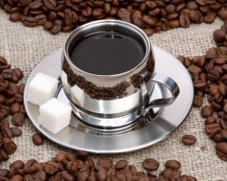 За да се предпазите от инфаркт заменете сутрешното кафе с чай