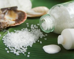Морската сол цери екземи и псориазис